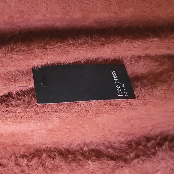 Free Press Sweet Twee Modest Preppy  soft and fuzzy sweater NWT large - Picture 4 of 6